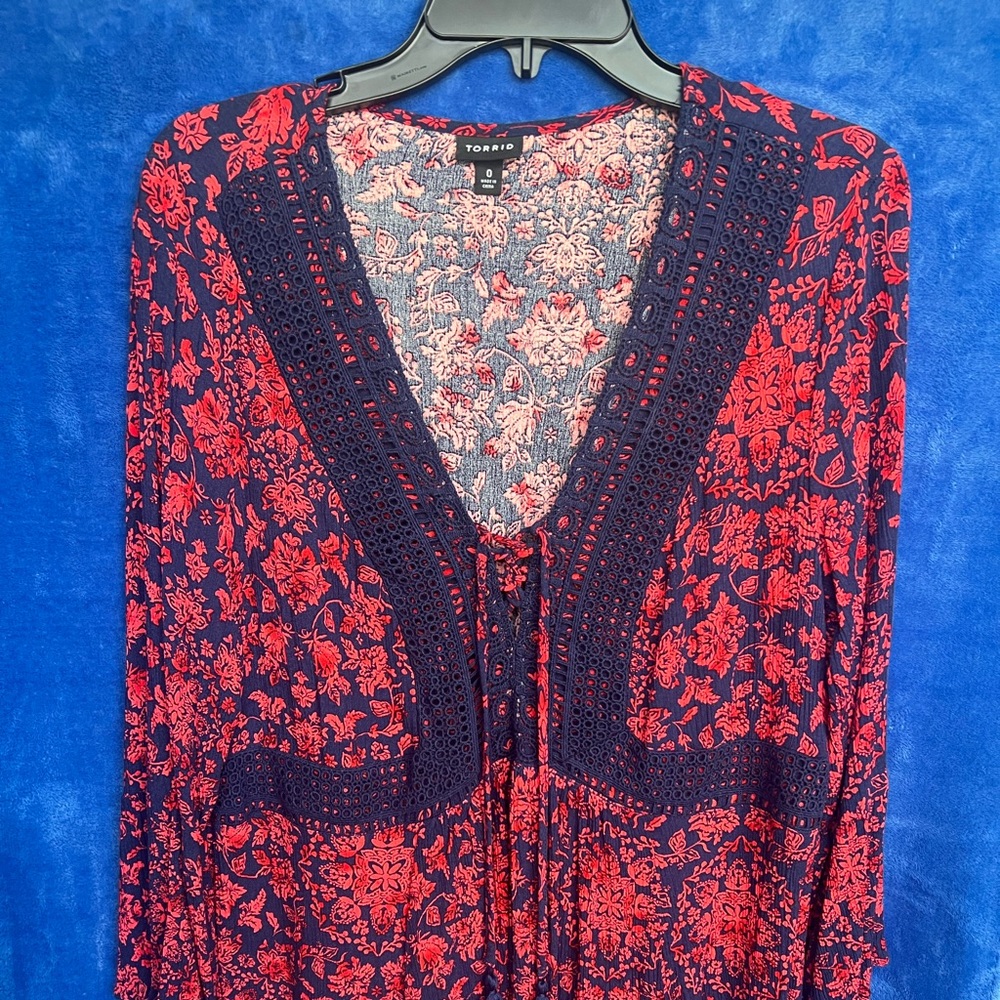 #1- Torrid Lace Babydoll Top Crinkle Gauze Floral Red Navy Pullover Blouse Sz 0